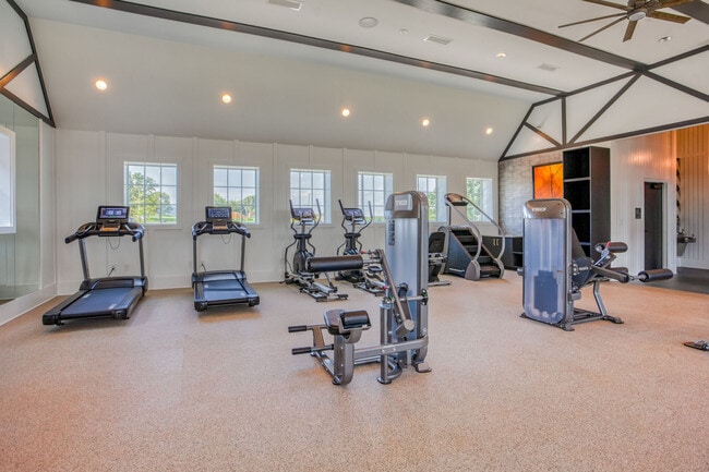 Photo - Murphy`s Farm Apartments