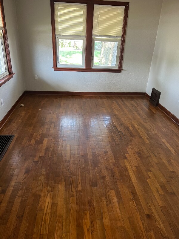 Photo - 1223 Army Post Rd