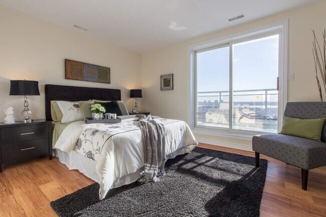 Photo - Phoenix Apartments