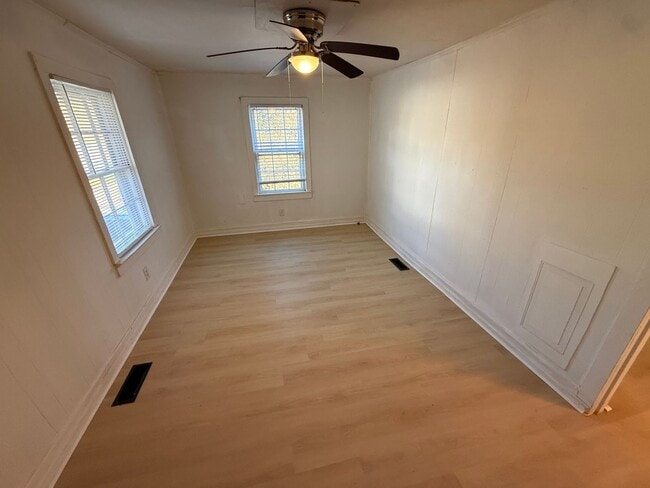 Photo - Charming and Affordable Home on quiet street (2 bedroom/1 bath)