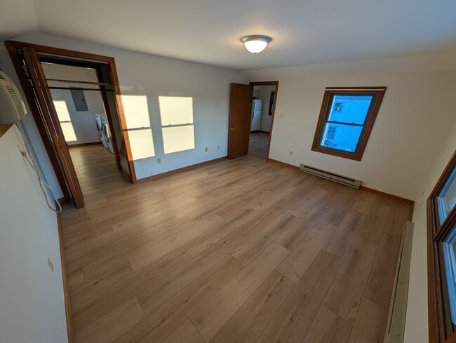 Photo - 28 Willow Plz Unit 28 Willow Street - 2nd Fl