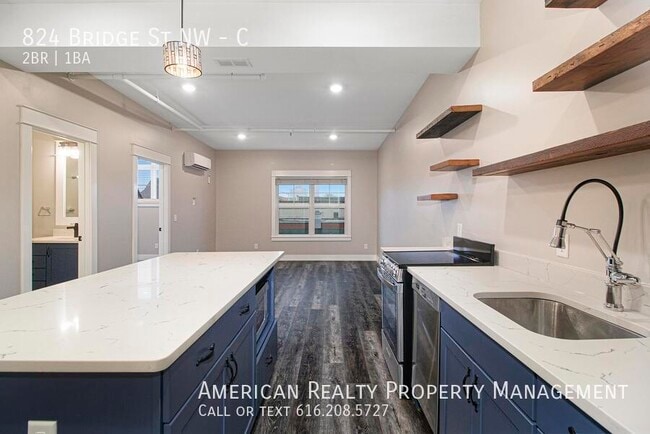 Photo - 824 Bridge St NW Unit C