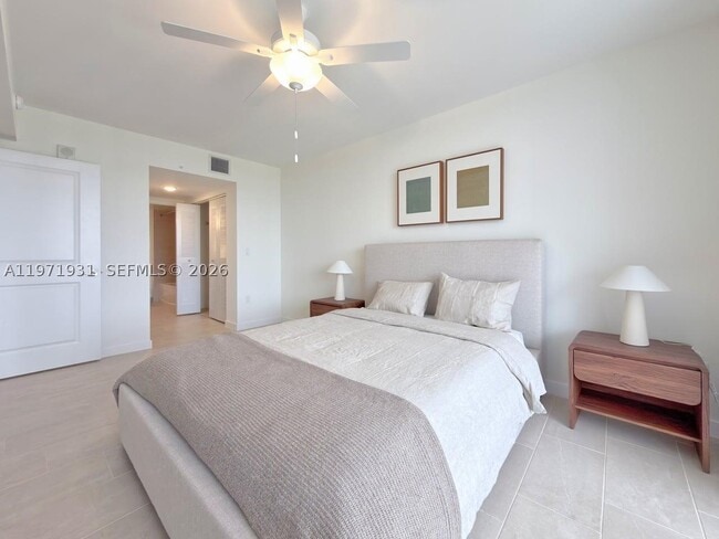 11239 NW 4th St Unit 202