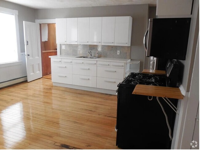 Building Photo - 103 Tell St Unit 3 Rental