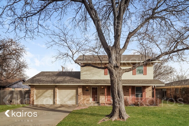 Building Photo - 3307 Palmetto Trail