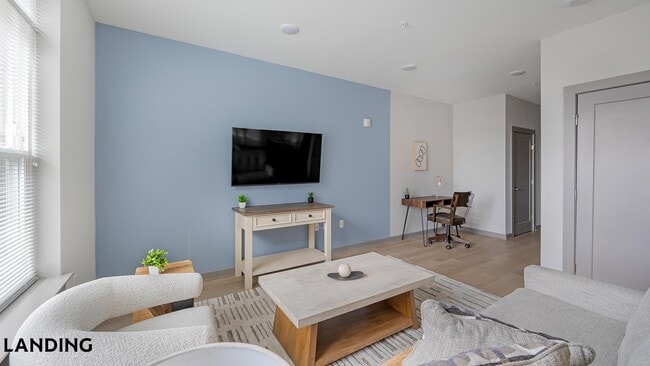 Photo - 1801 Meridian St Unidad 909