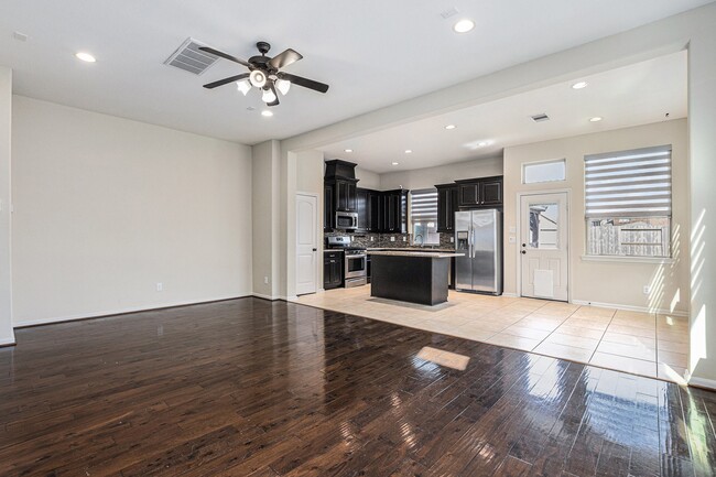 Photo - 12147 San Luca St