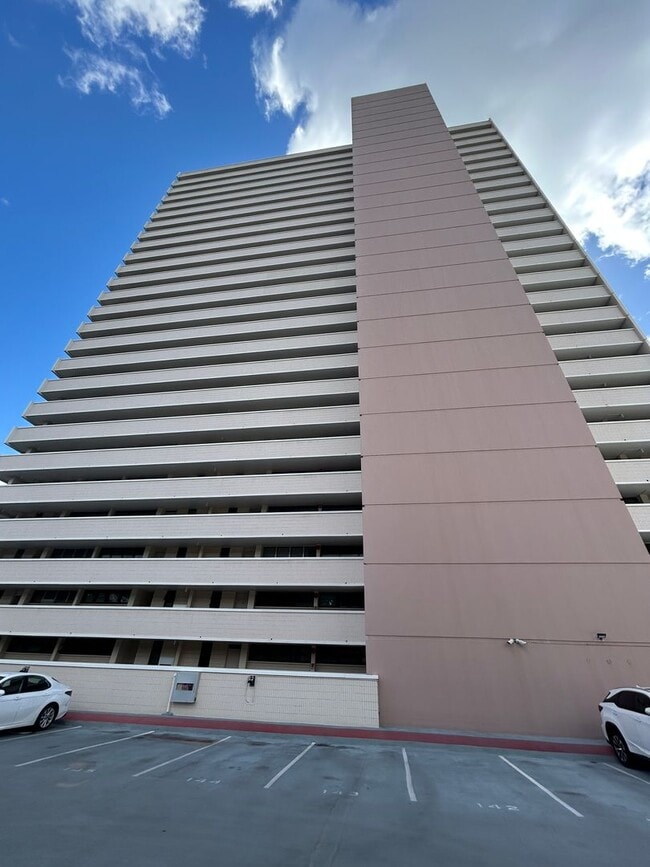 Photo - Kahala Towers Unit A2006