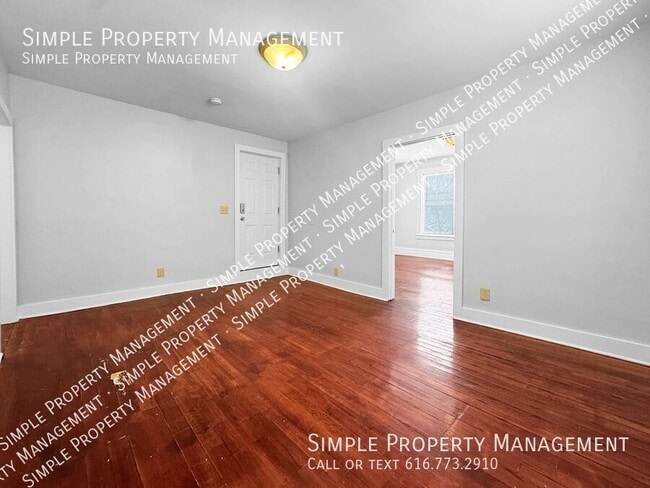 Photo - 1008 Baxter St SE Unidad 2