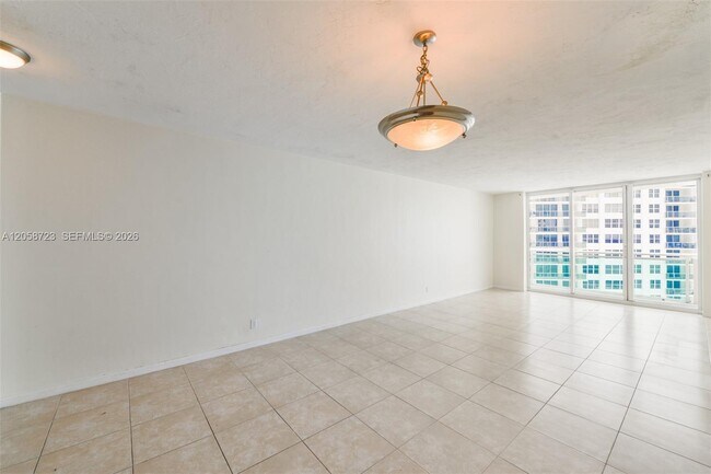 Photo - 3001 S Ocean Dr Unit 749