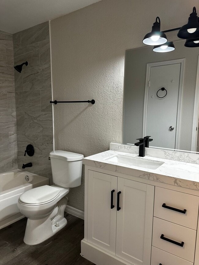 Photo - Spacious 2BR Condo in Prime Coral Springs Location Unit 831