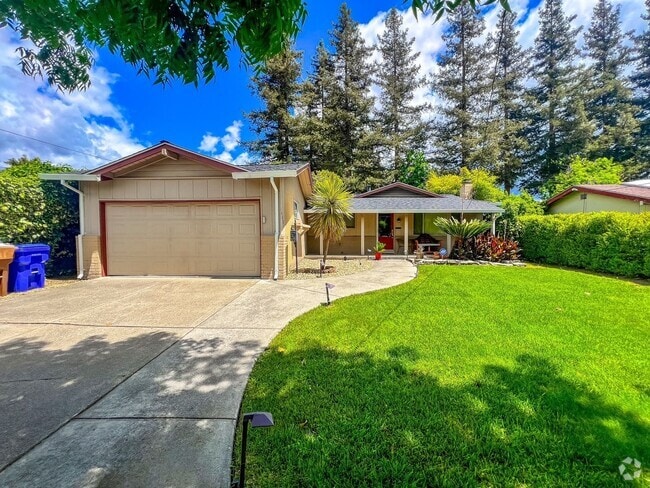 Building Photo - Charming 3-Bedroom Home in Napa’s Bel Aire...
