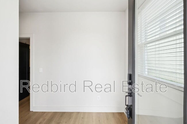 Photo - 2109 23rd Ave N