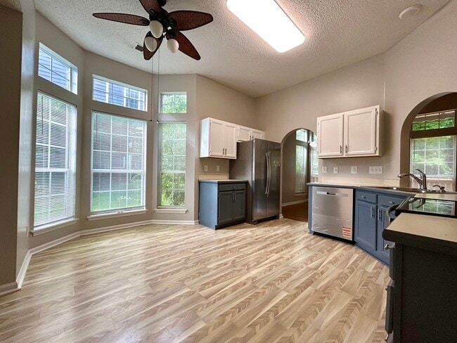 Building Photo - 8607 Kirkley Glen Ln Rental