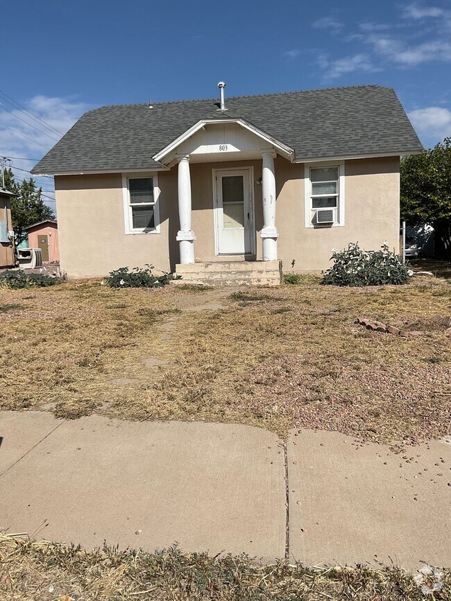 Building Photo - 2 bedroom 1 bath house