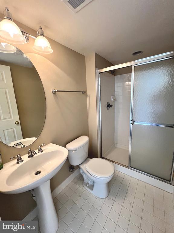 Photo - 194 Oxbow Dr