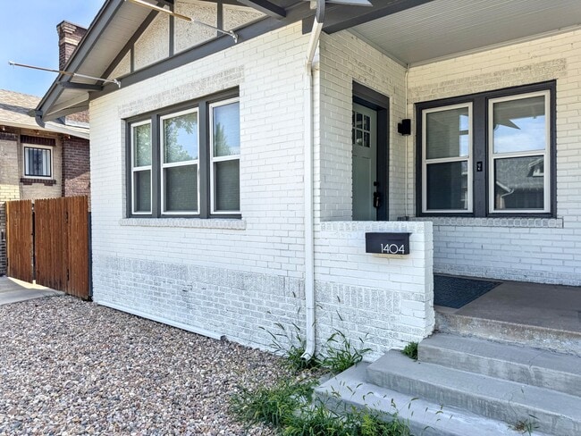 Building Photo - 1404 Meade St Rental