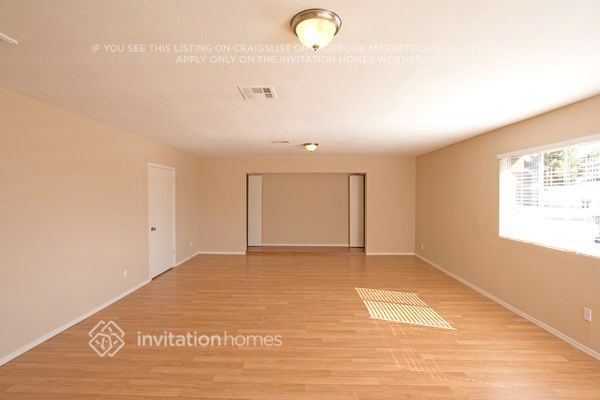 Photo - 3132 W Surrey Ave