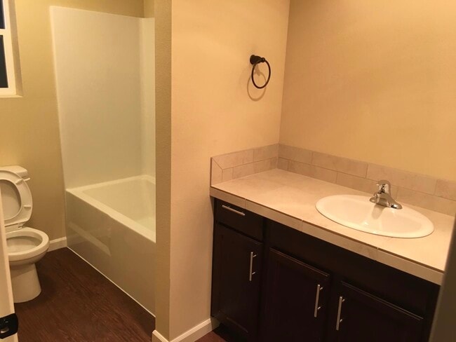 Photo - 197 Cloverdale Rd