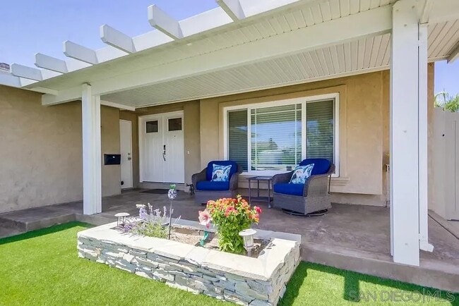 Photo - 10142 White Pine Ln