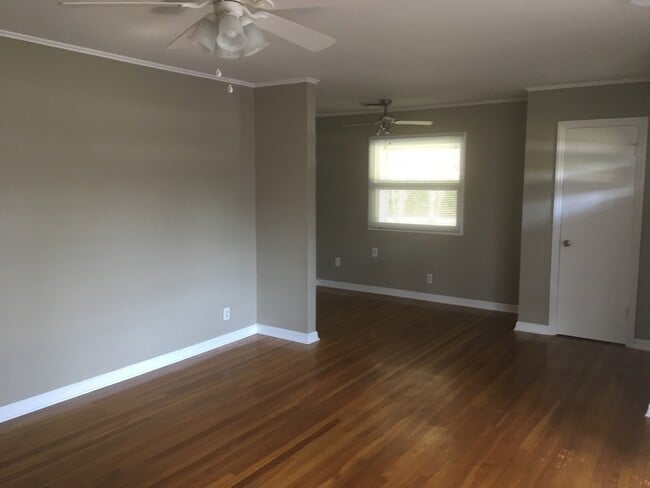 Photo - 3bed/1bath Home close to Annie Camp Junior...