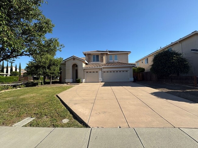 Photo - 100 Mt Adams Cir