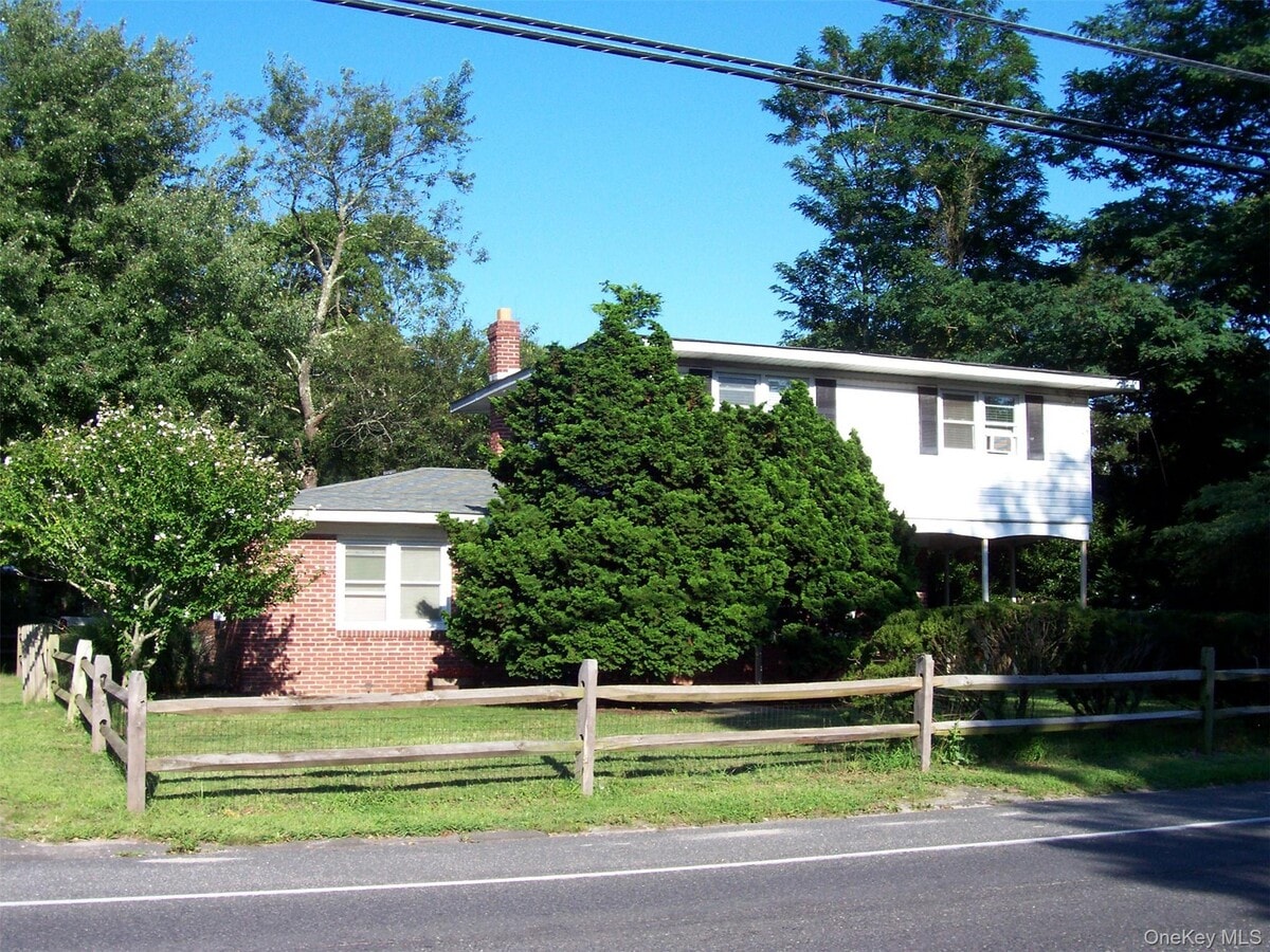 Photo - 85 Springville Rd