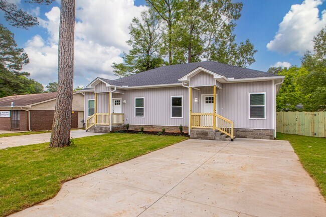 Photo - 5703 Valley Dr Unit 5703 Valley Dr - B