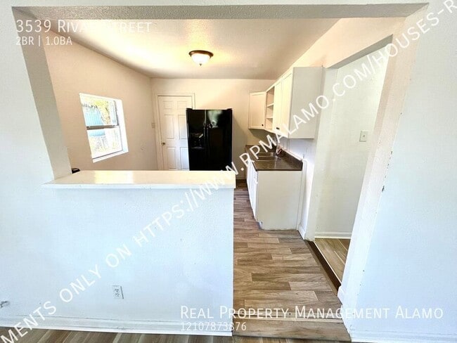 Photo - 3539 Rivas St