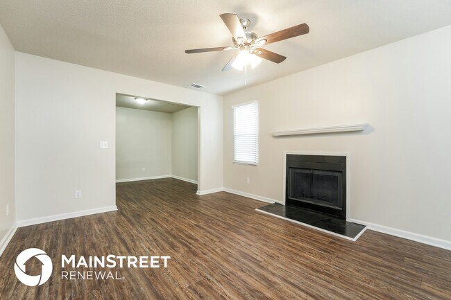 Photo - 5439 Farmview Close