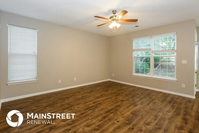 Photo - 8104 Weeping Fig Ln