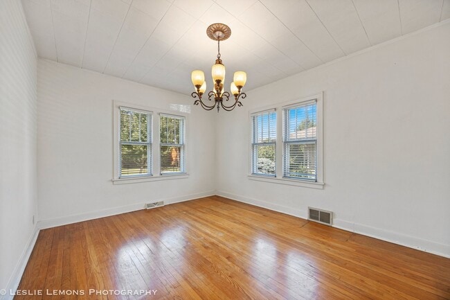 Photo - 826 N Center St