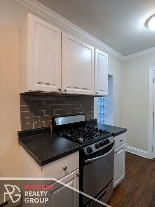 Photo - 837 W Cornelia Ave Unit 3S