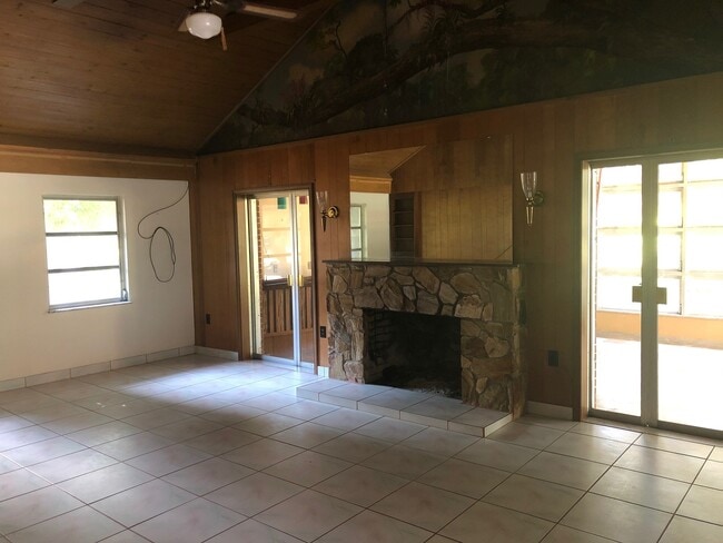 Photo - 4910 Ralls Dr