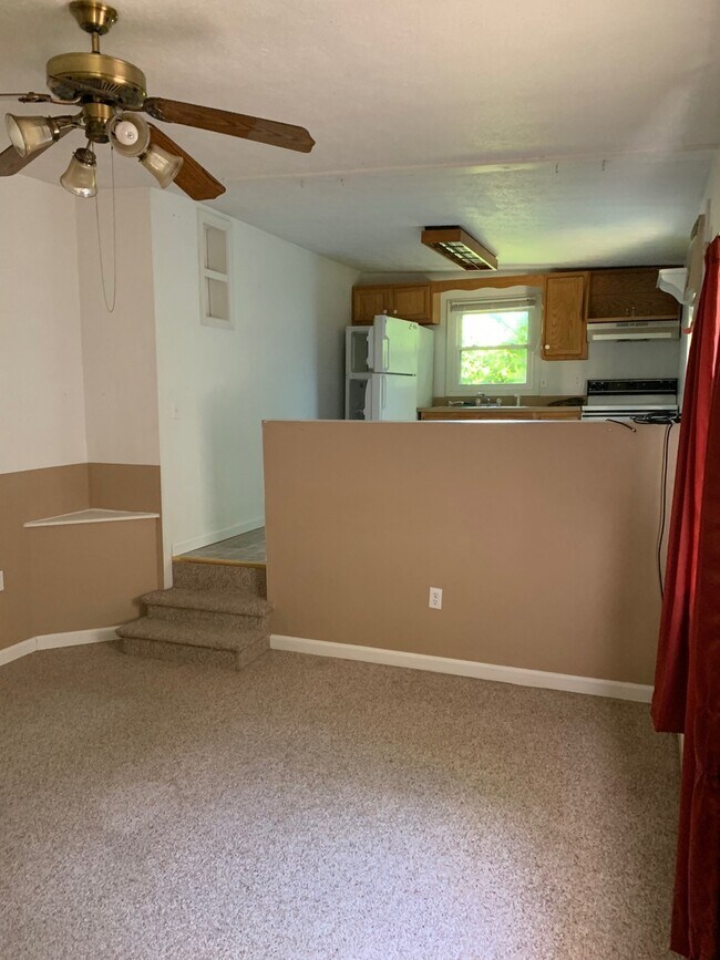 2485 Meadville Ln Unit 2485 Meadeville Lane Apt B
