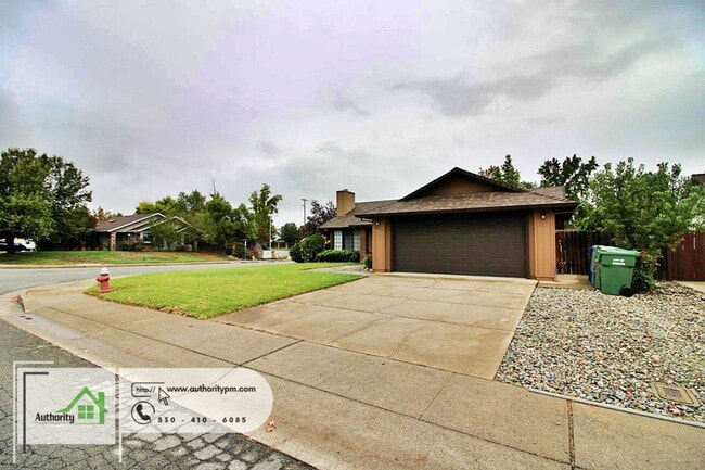 Photo - 2491 Candlewood Dr