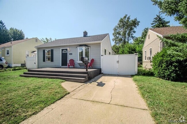 Building Photo - 3215 Inman St Rental
