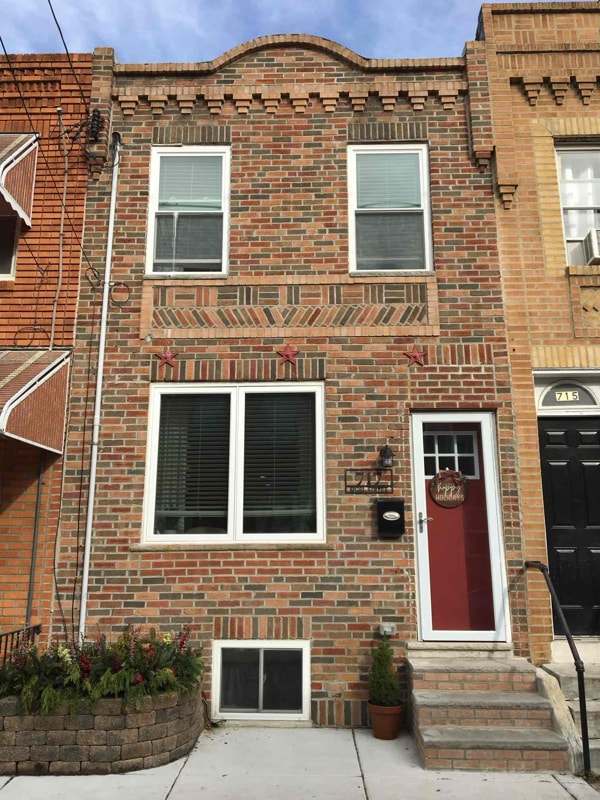 Photo - 717 Sigel St