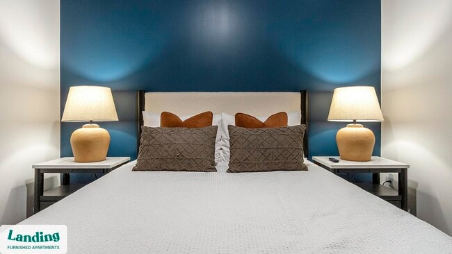 Photo - 221 Main St N Unidad 1213