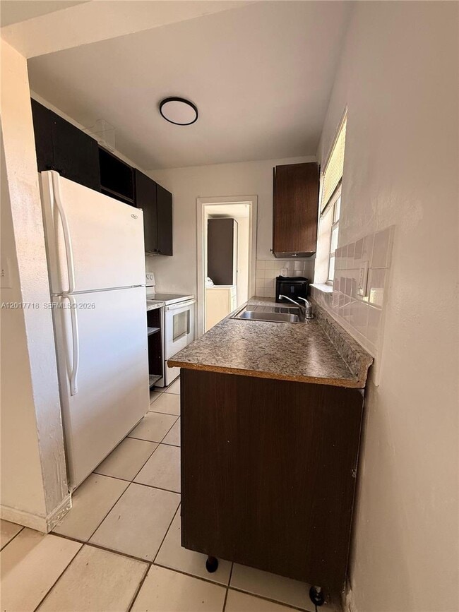 Photo - 42 NW 66th St