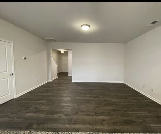 Photo - 3826 Yorkshire Pl