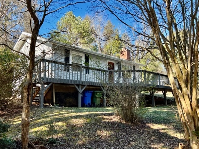 126 Chunns Cove Rd