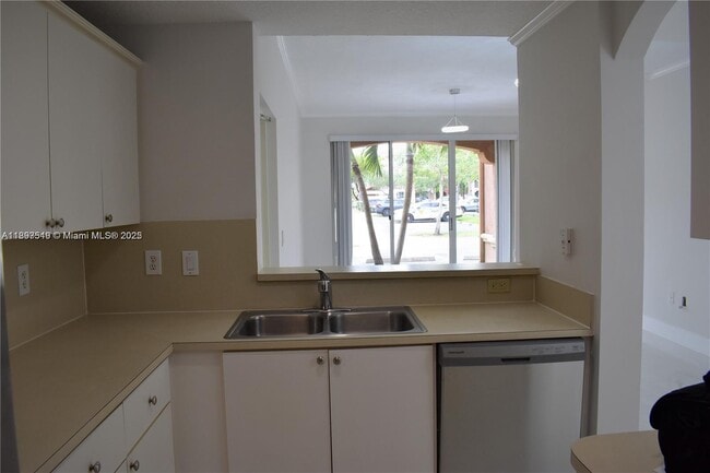 Photo - 6540 NW 114th Ave Unit 1401