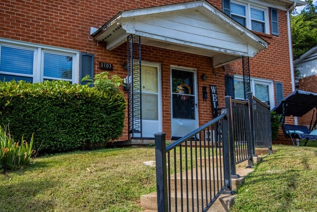 Photo - 1103 River Ct Unidad Apt #A