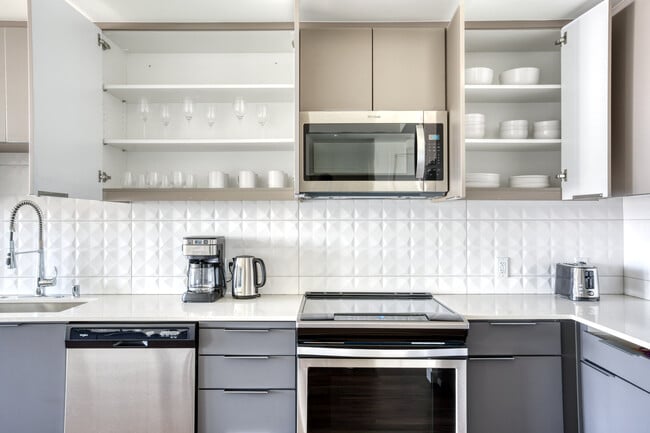 Photo - 5679 Amaya Dr Unidad FL1-ID175A