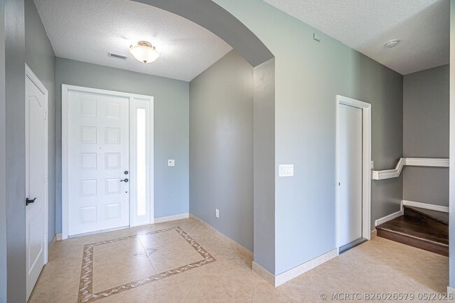 Photo - 460 Rainbow Springs Terrace