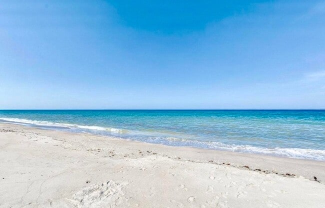 Photo - 420 Celestial Way Unit 303