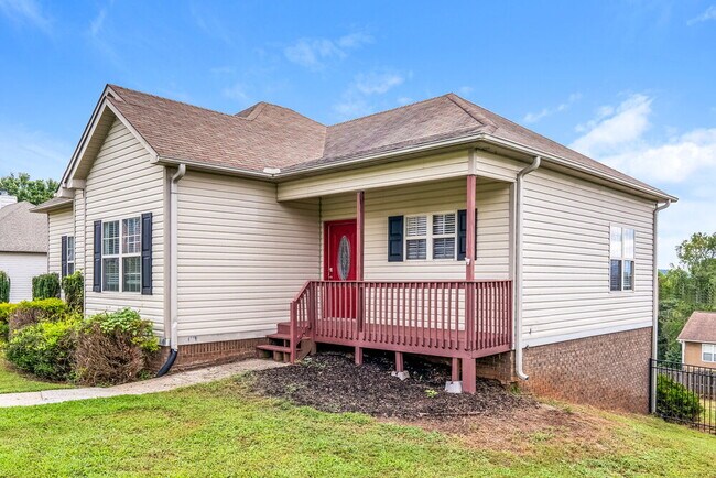 Photo - 310 Hidden Ridge Dr