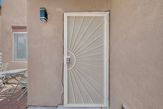 Photo - 624 Torretta Dr SW