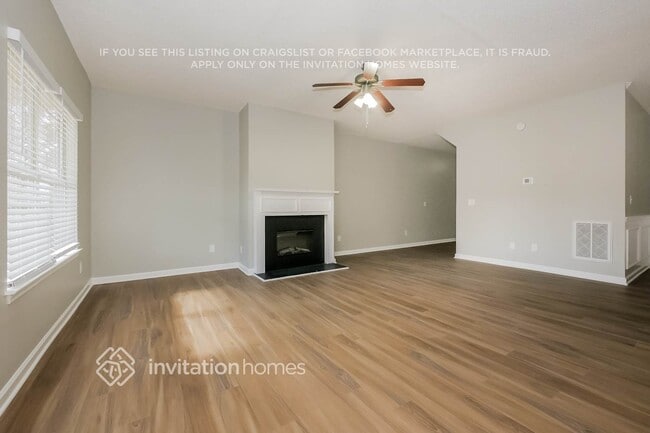 Photo - 162 Stillwood Dr